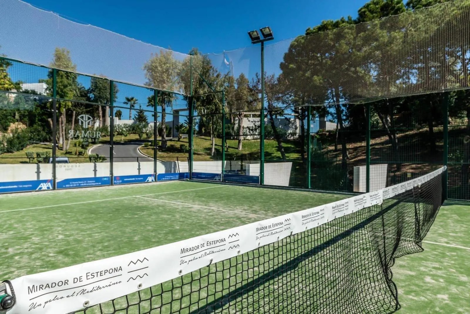 Luxury 2 Bedroom Apartment Estepona Spain