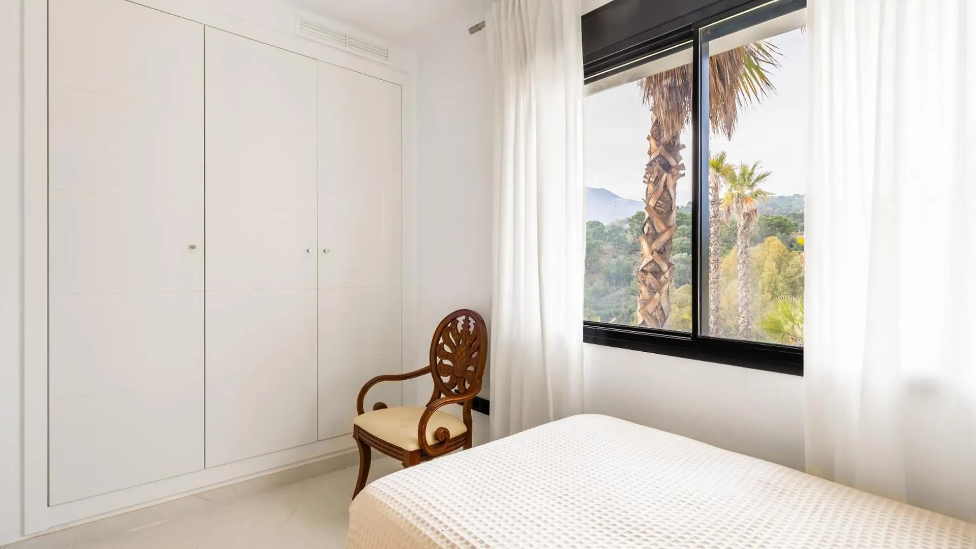 Luxury 2 Bedroom Apartment Estepona 0*,  Spain